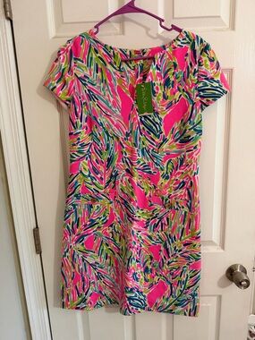Lilly Pulitzer Neon Pink Multi-Leaf Print Layton Shift Dress NWT